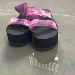 galaxy platform sandals